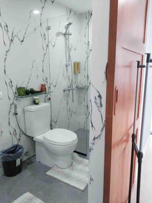 1Bedroom Unit At Azure North With Netflix Up To 6Pax San Fernando  Exteriér fotografie