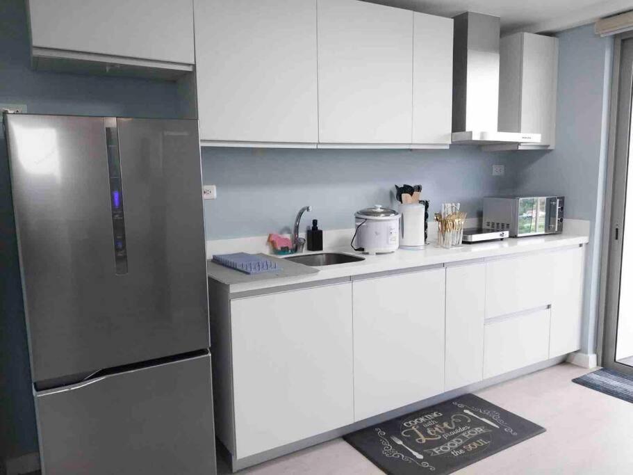 1Bedroom Unit At Azure North With Netflix Up To 6Pax San Fernando  Exteriér fotografie